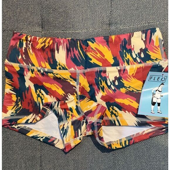 Fleo low rise OG size small new with tags - Picture 1 of 4